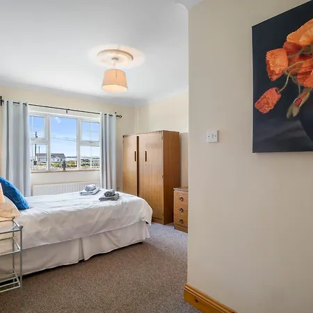 Annerfield House