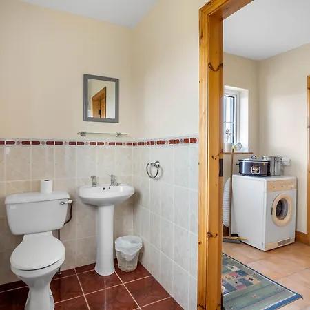 Holiday home Annerfield House
